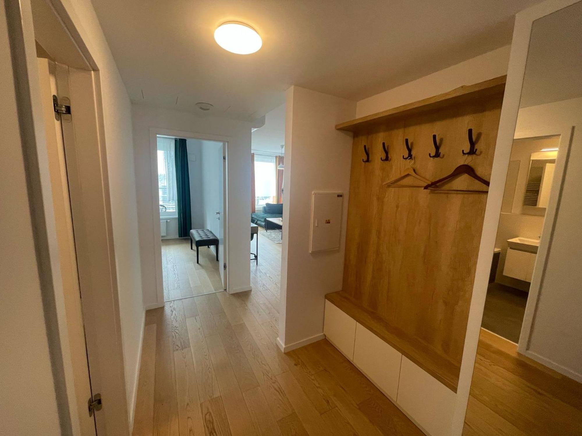 New Downtown Apartment Couple Minute From The Old Town 브라티슬라바 외부 사진