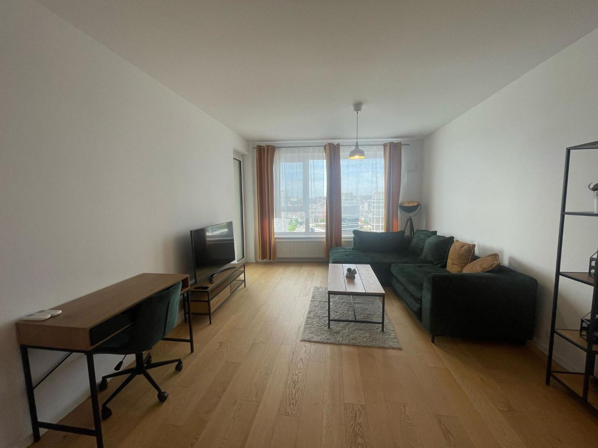 New Downtown Apartment Couple Minute From The Old Town 브라티슬라바 외부 사진